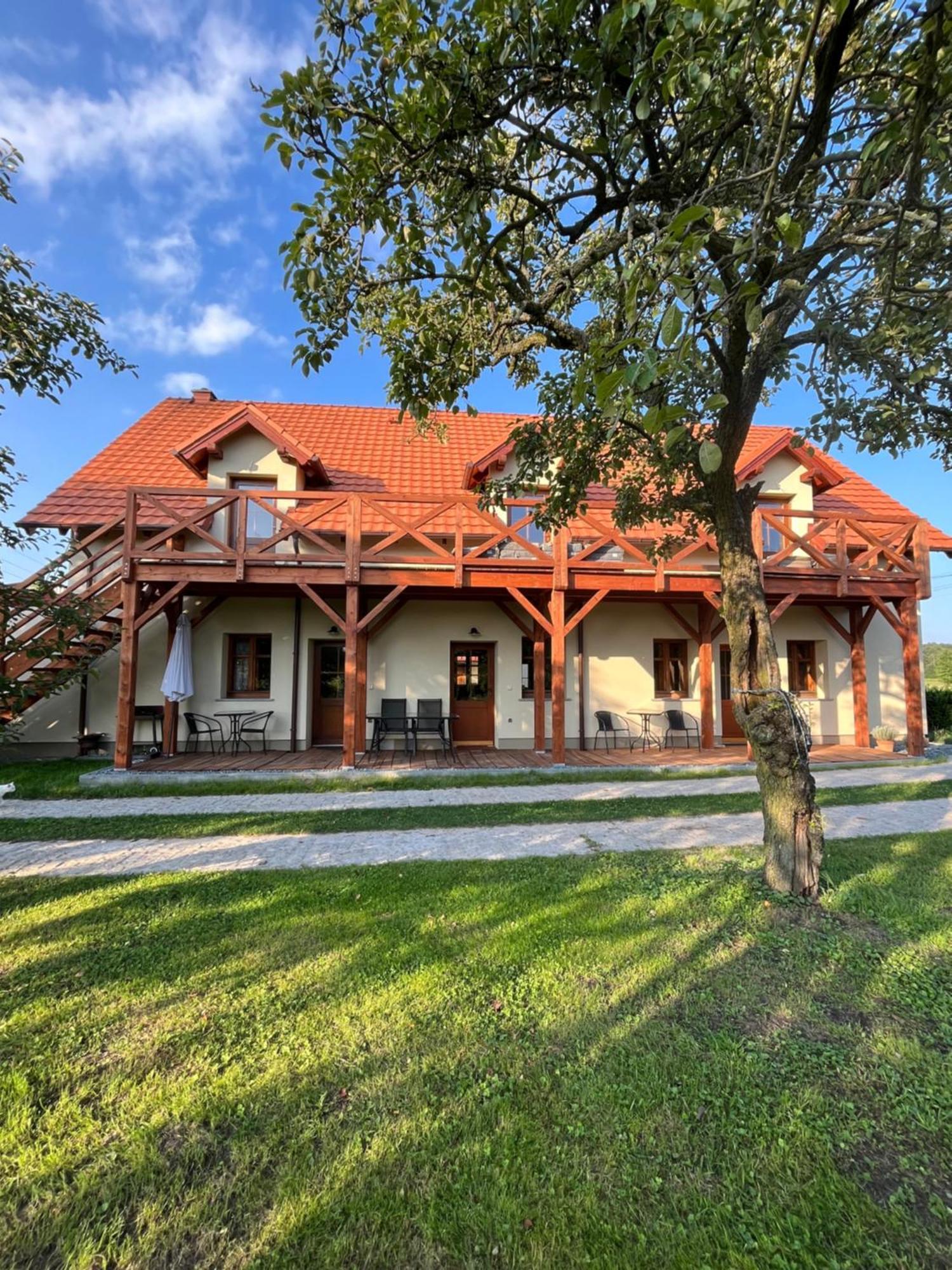 Agroturystyka Borow - Pokoje Prusice Екстер'єр фото